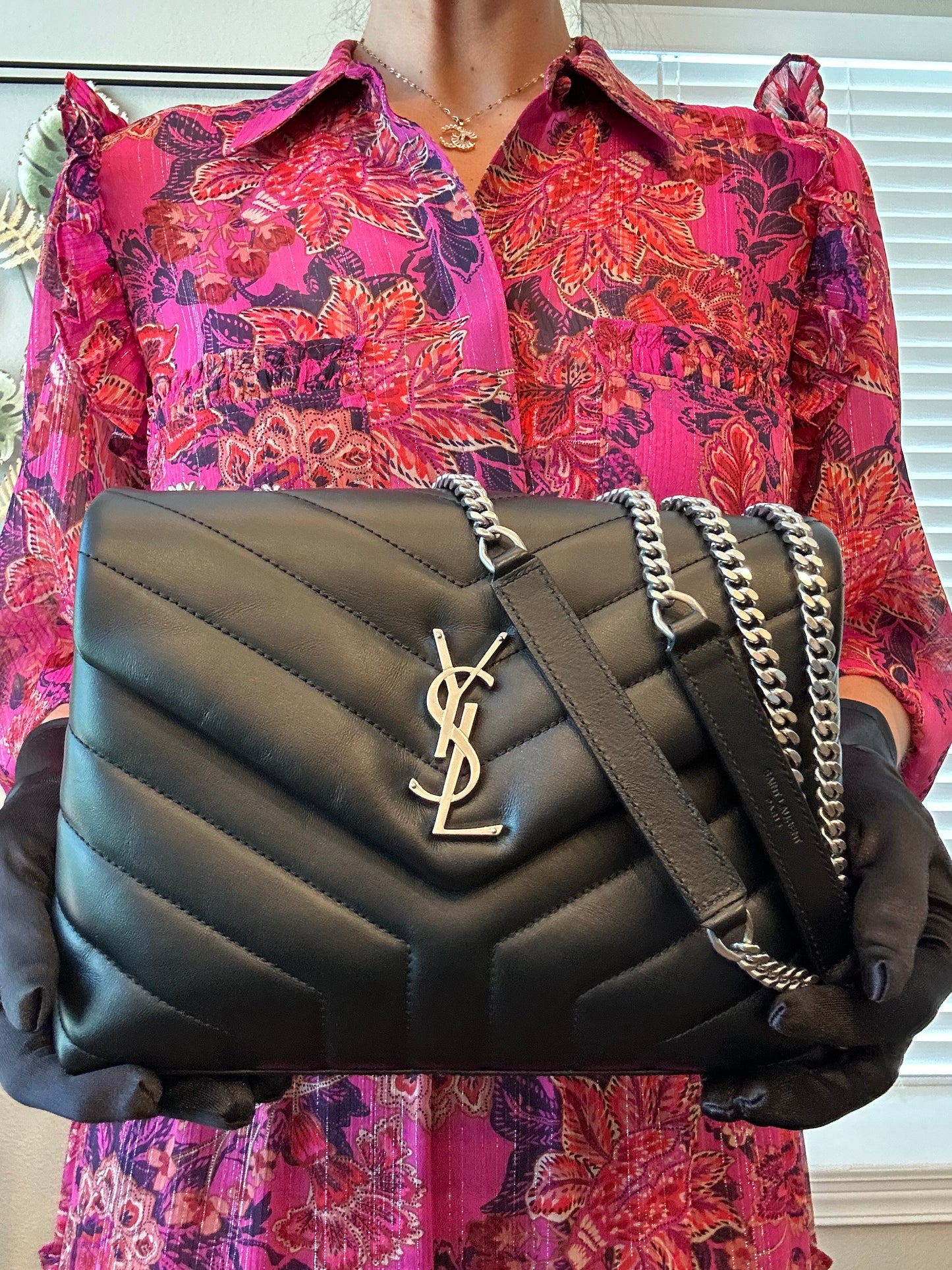 YSL small loulou Black